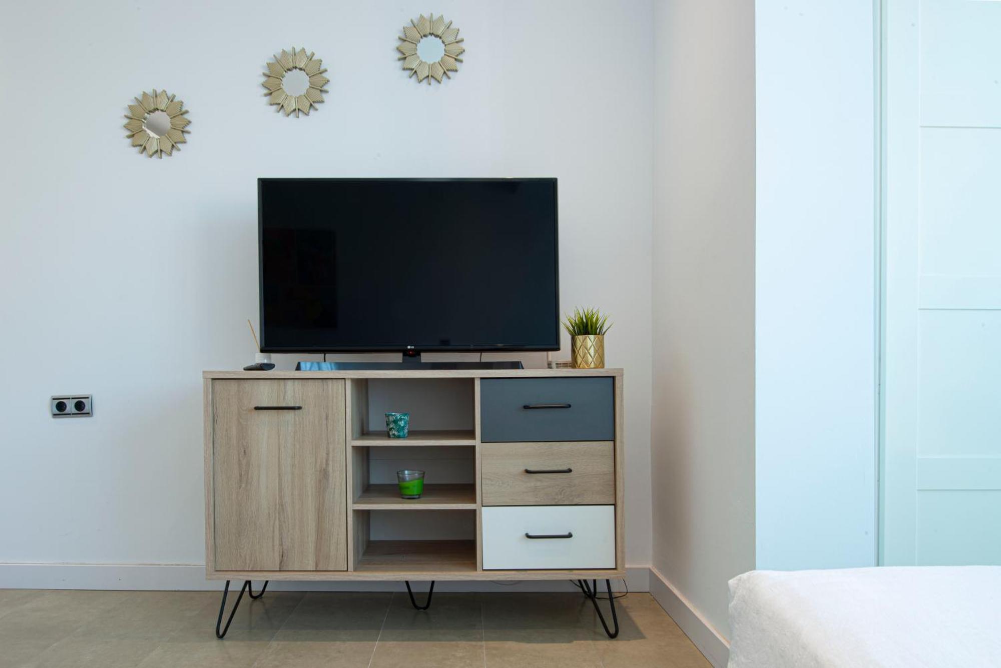 Estudio En Torremolinos Con Piscina Ngoại thất bức ảnh