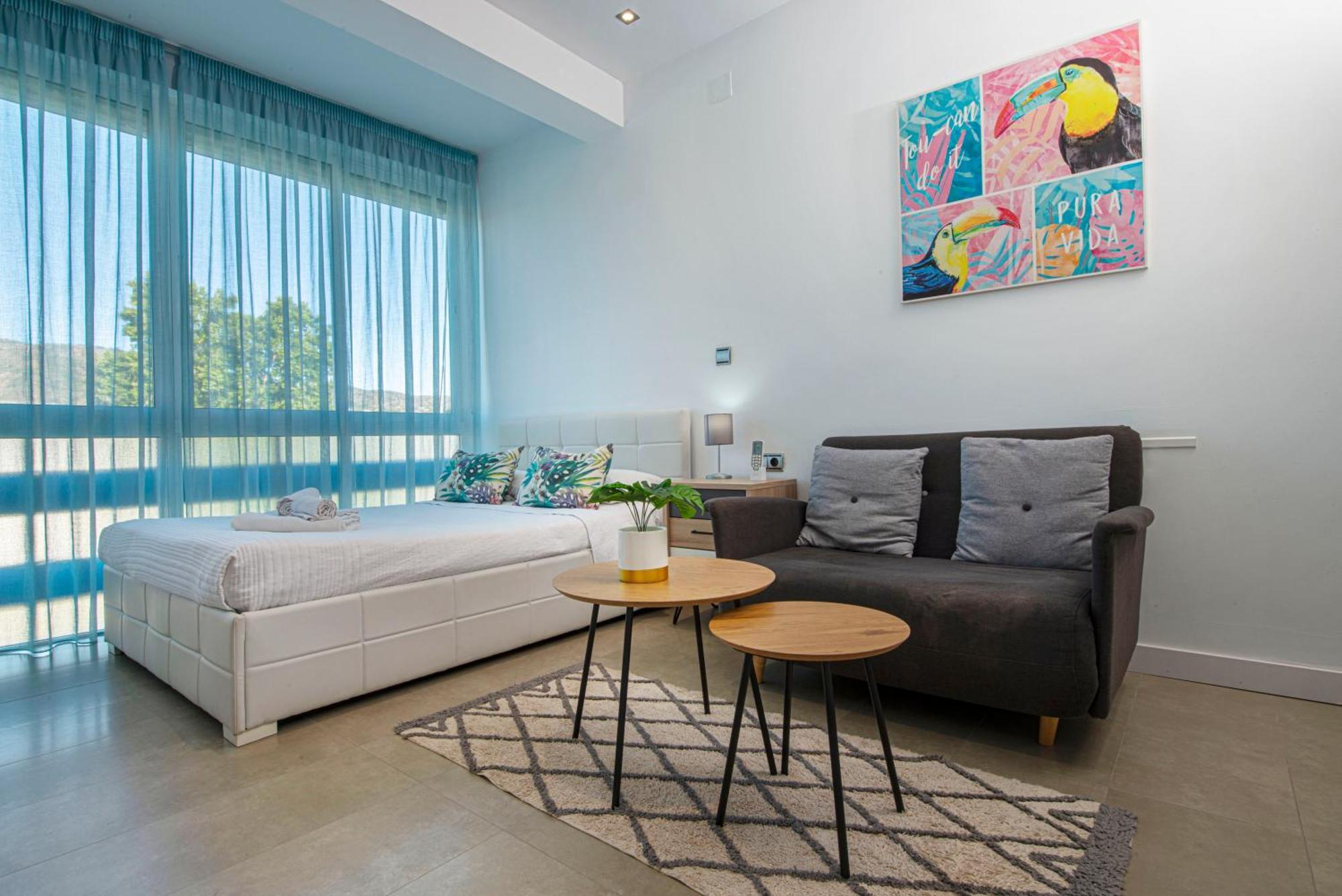 Estudio En Torremolinos Con Piscina Ngoại thất bức ảnh