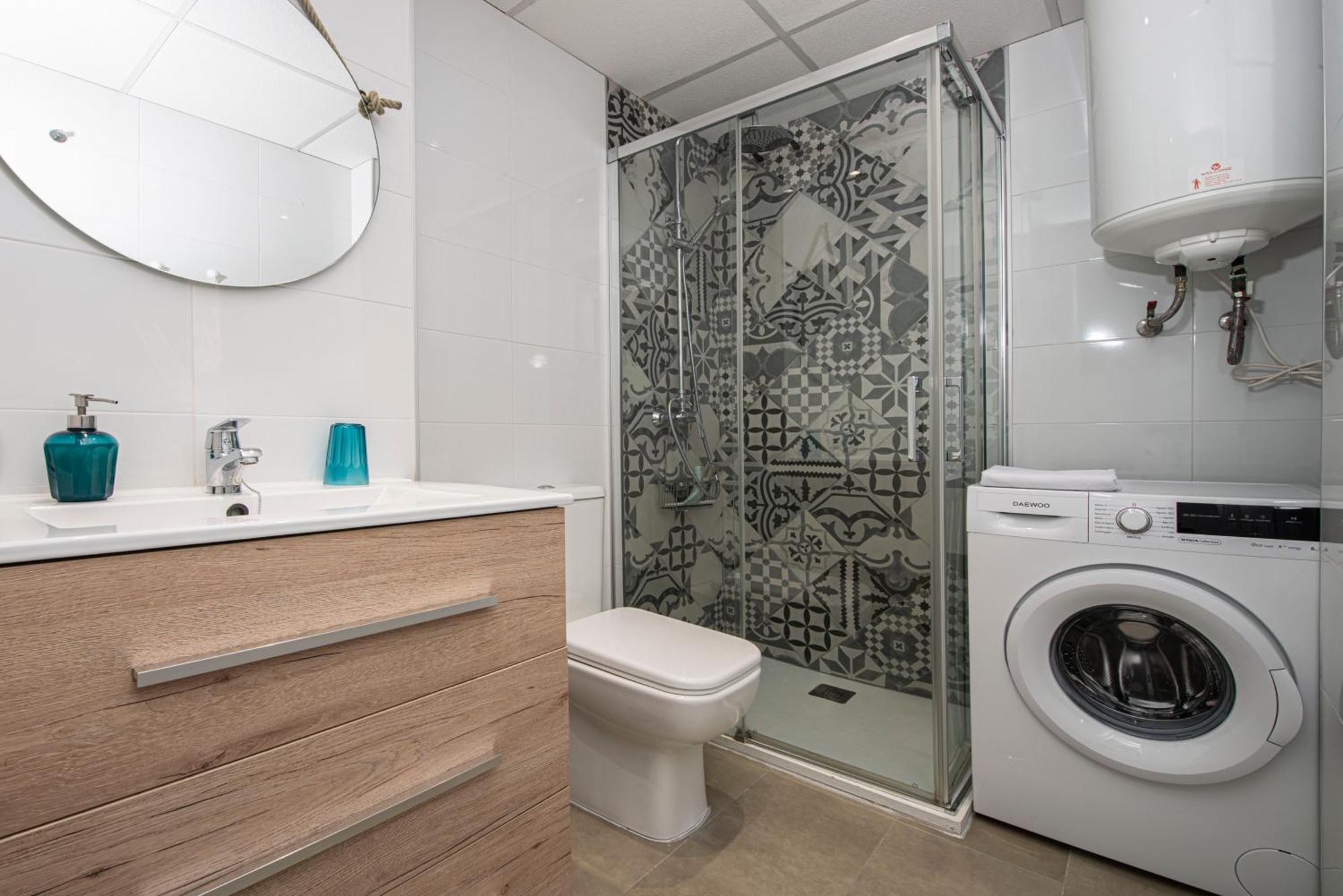 Estudio En Torremolinos Con Piscina Ngoại thất bức ảnh